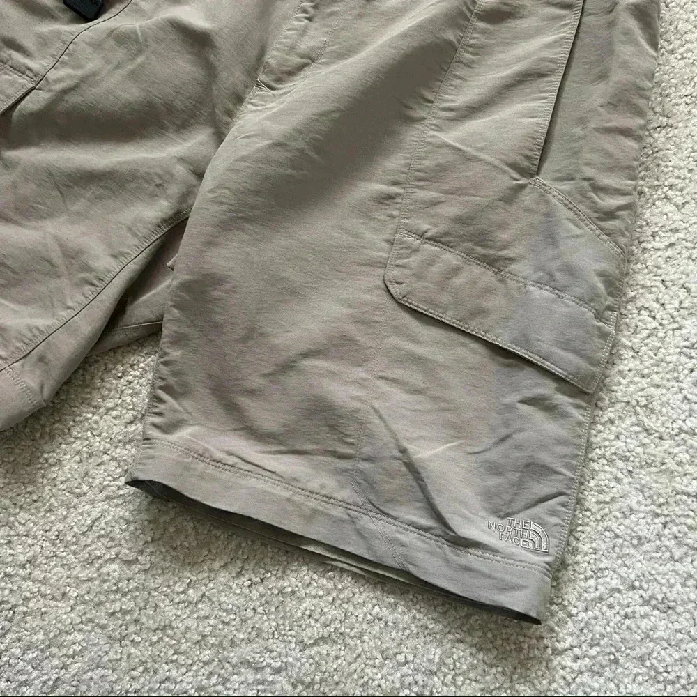 The North Face Paramount Peak Convertible Shorts Tan Men’s Size XL Style# AJFB